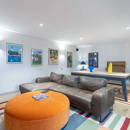 Blueberry Of The Valley - House With Swimming Pool *